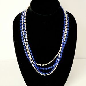5/$25 Vintage lucite white blue double strand necklace